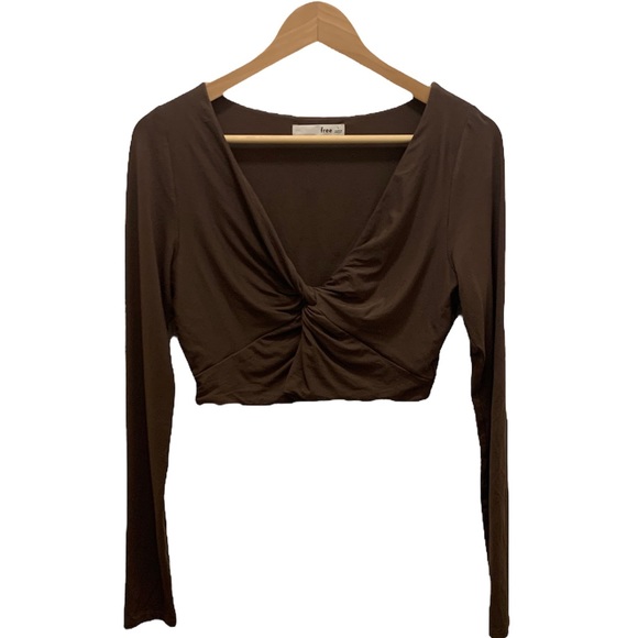 Wilfred Free | Long Sleeve Deep V Crop - Picture 1 of 4